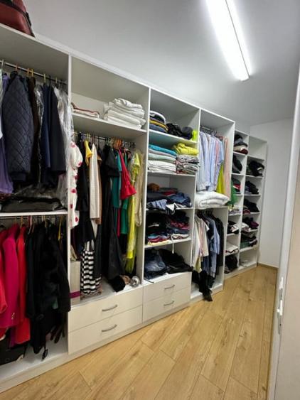 Casă cu 3 camere cu Teren 305 Mp în Central