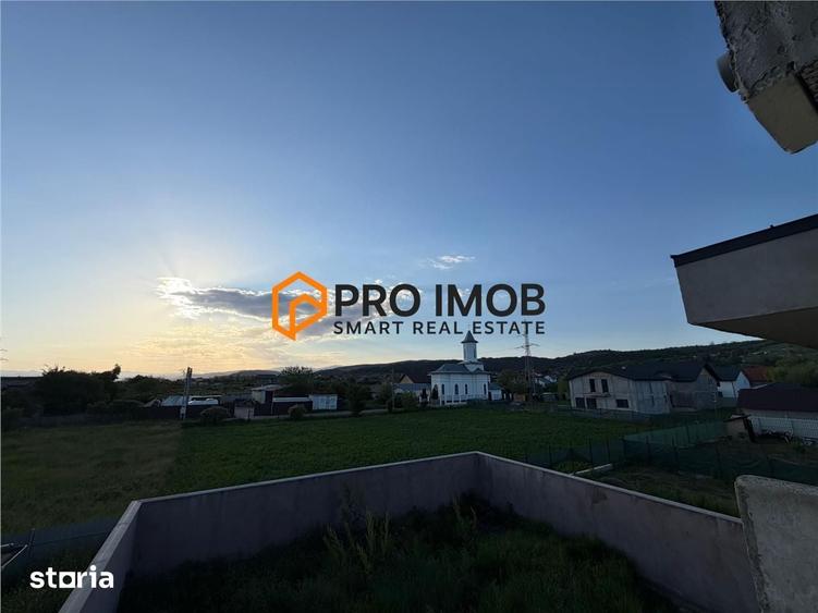 Casă cu 4 camere decomandat cu Teren 550 Mp în Berca