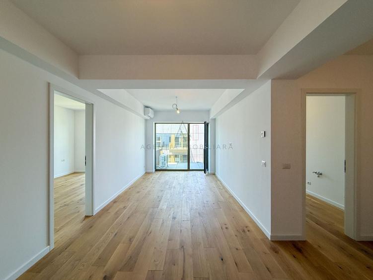Apartament cu 2 camere semidecomandat în Sisești