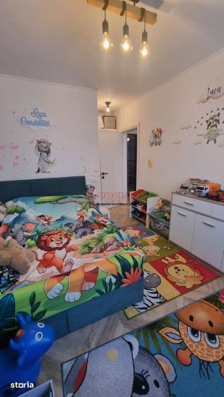 Apartament cu 4 camere, mobilat în Berceni