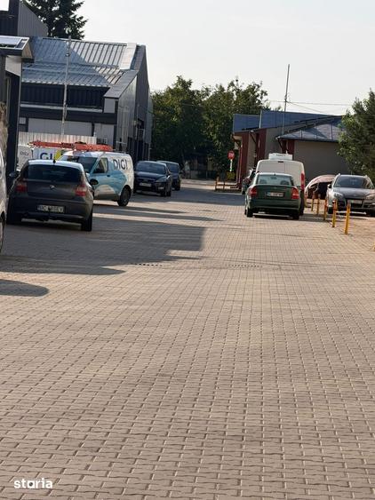 Spațiu comercial, de 750 mp, în Șerbănești