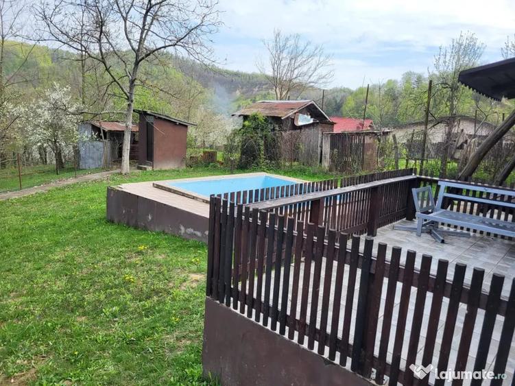 Casă cu 3 camere în Central