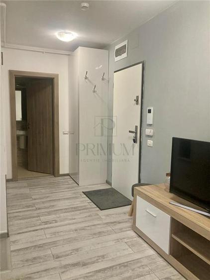 Apartament cu 2 camere semidecomandat, mobilat în Circumvalațiunii
