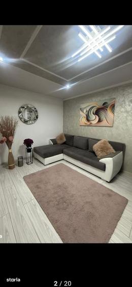 Apartament cu 3 camere, mobilat în Central