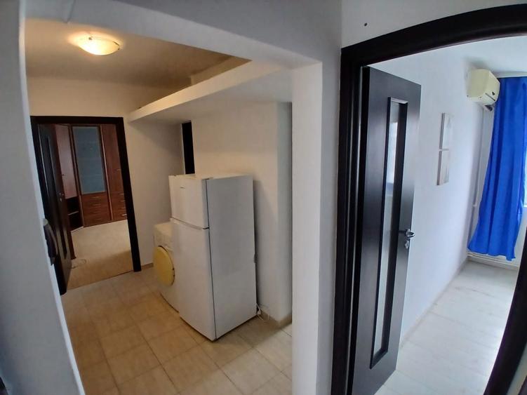 Inchiriez apartament 3 camere zona Milcov - 3