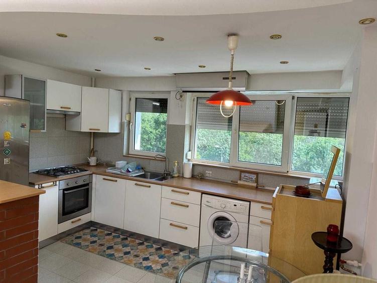 Garsoniera renovata, 5 min metrou Titan, langa Parcul IOR, etaj 4 - 3