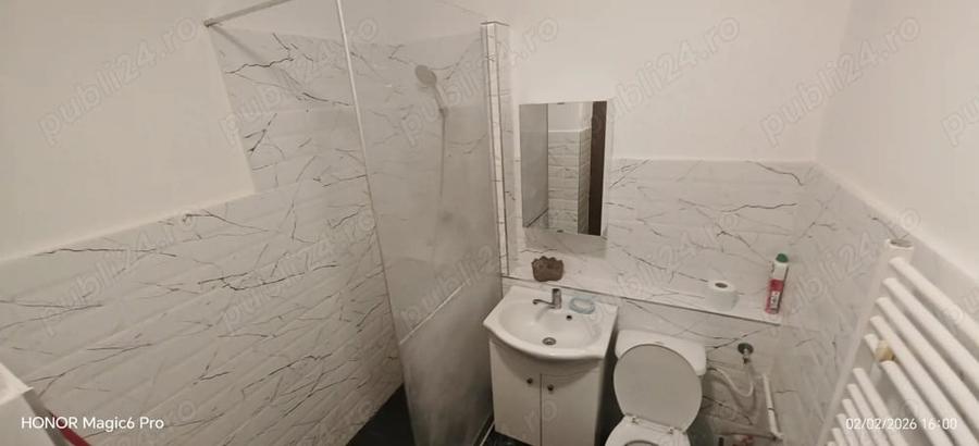 Apartament cu 2 camere decomandat în Exterior Vest