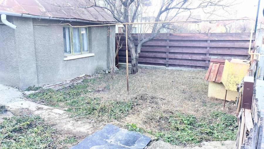 Teren de 267 mp, în Podul de Fier