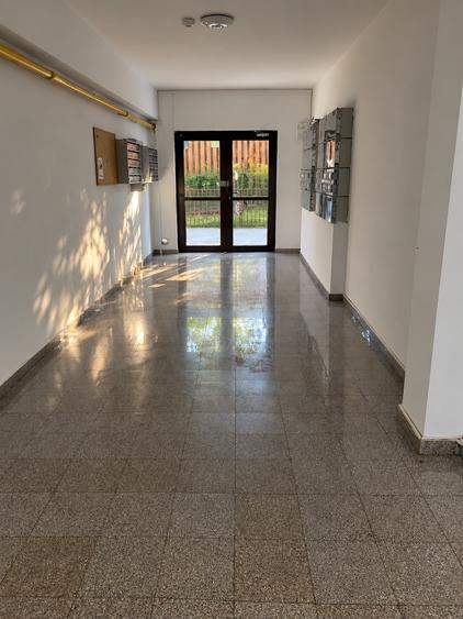 Apartament cu 2 camere semidecomandat în Bucium