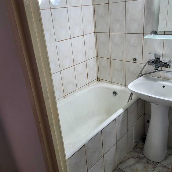 Garsonieră decomandată în Fortuna