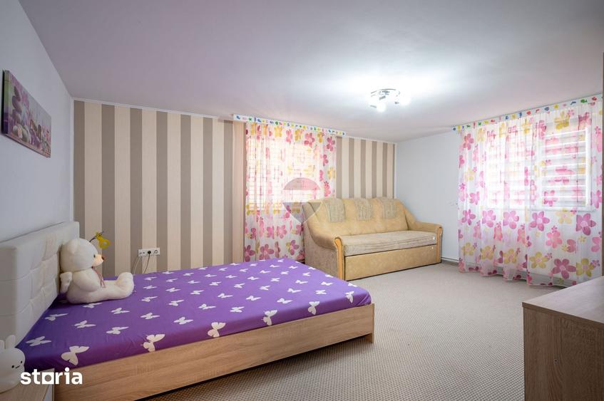 Apartament cu 3 camere în Est