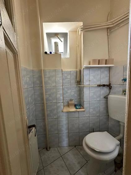 Apartament cu 4 camere decomandat, mobilat în Ultracentral
