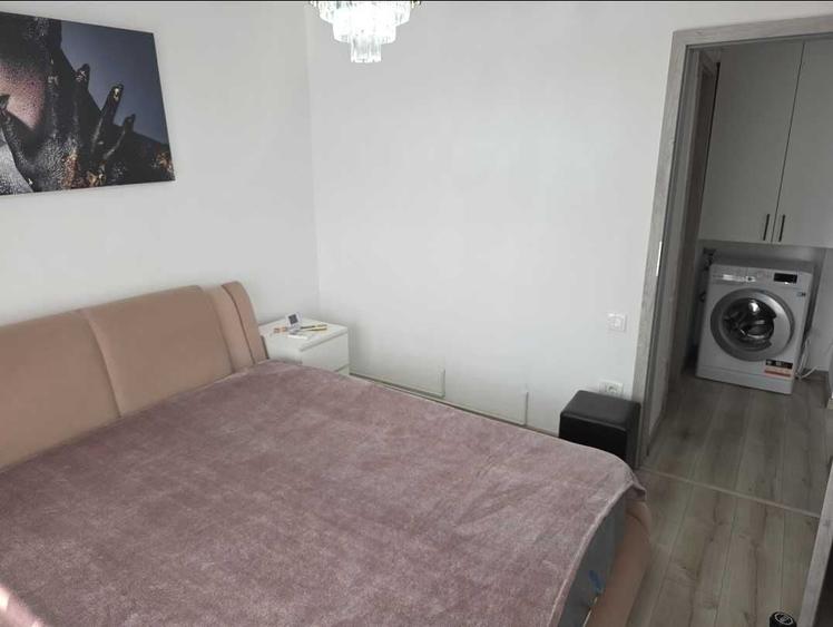 Apartament cu 2 camere decomandat în Popa Șapcă