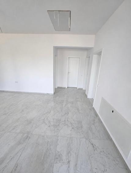 Casă individuală cu 3 camere cu Canalizare în Chicerea