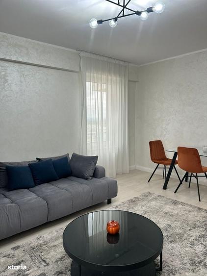 Apartament cu 2 camere decomandat în Breazu
