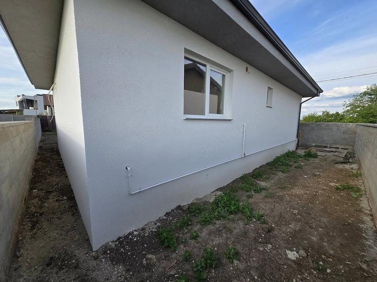 Casă cu 3 camere cu Teren 300 Mp în Sânandrei
