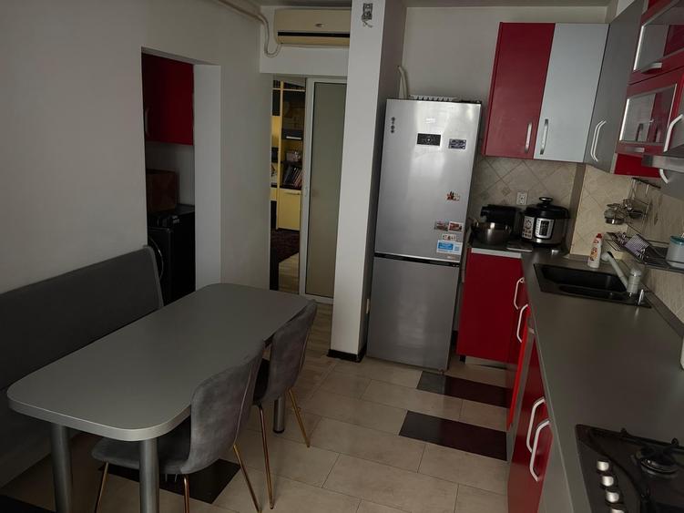 Apartament cu 2 camere decomandat în Păcurari