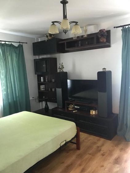 Apartament cu 2 camere decomandat, mobilat în Berceni