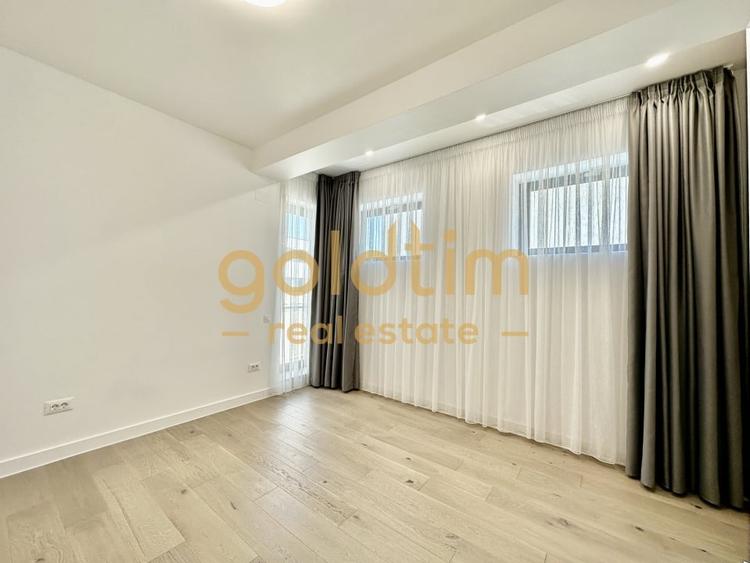 Duplex cu 5 camere cu Piscina în Pipera