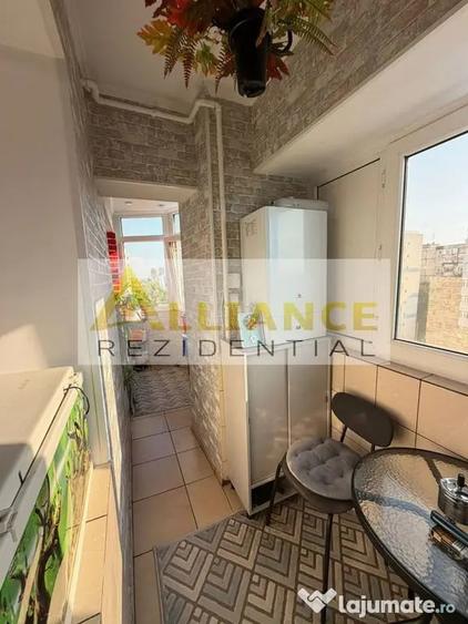 Apartament cu 4 camere decomandat în Exterior Vest
