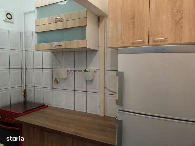 Apartament cu 2 camere semidecomandat în Calea Victoriei