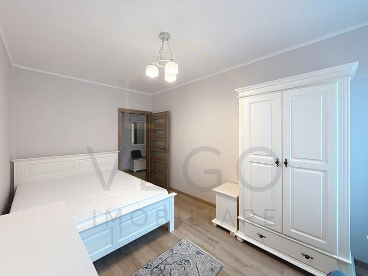 2 separate bedrooms + living room close to Platinia Shopping Center - 10