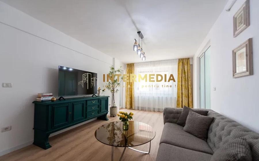Apartament cu 3 camere decomandat, mobilat în Cetate