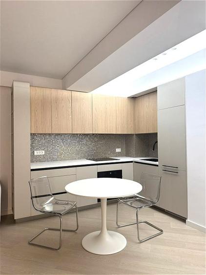 Apartament cu 2 camere semidecomandat, mobilat în Pipera