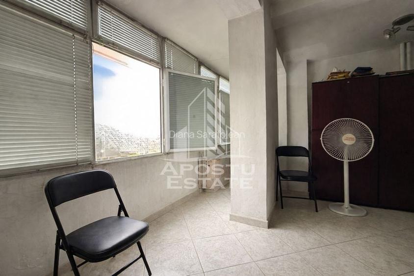 Apartament o camera de vanzare, zona Ultracentrala Timisoara