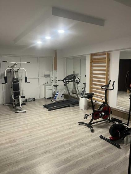 Spațiu comercial, de 30 mp, în Central