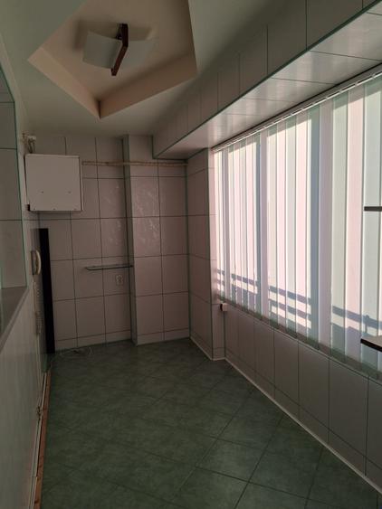 Apartament cu 3 camere decomandat în Unirii