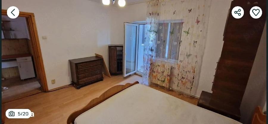Apartament cu 4 camere decomandat în Gara