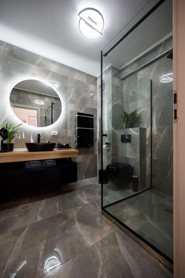Apartament cu 2 camere decomandat în Sânmartin