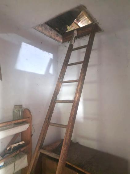 Casă individuală cu 2 camere cu Teren 5500 Mp în Lemniu