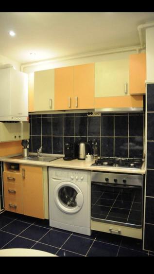 Apartament cu 2 camere semidecomandat în Drumul Carului