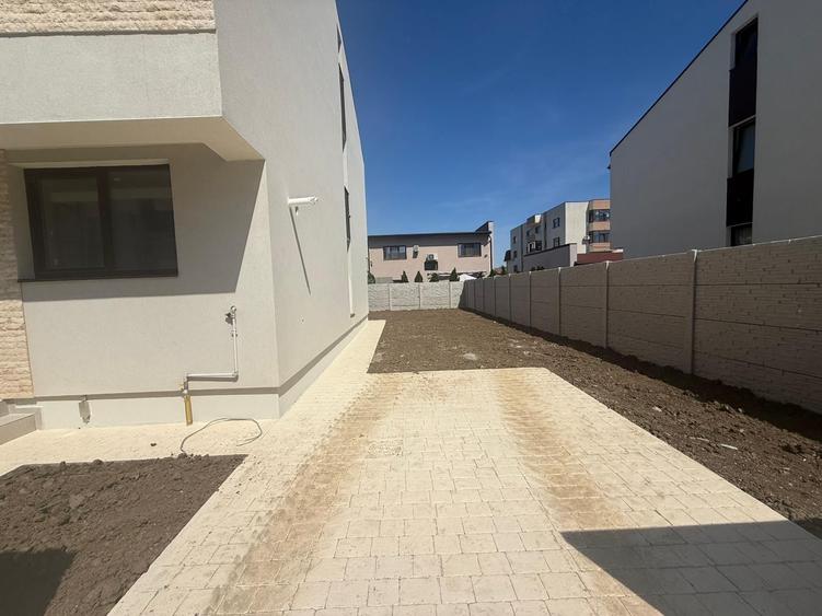 Duplex cu 4 camere cu Teren 250 Mp în Prelungirea Ghencea