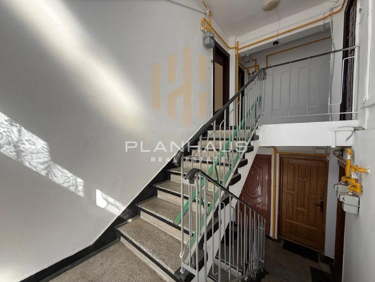 Apartament cu 2 camere decomandat în Decebal