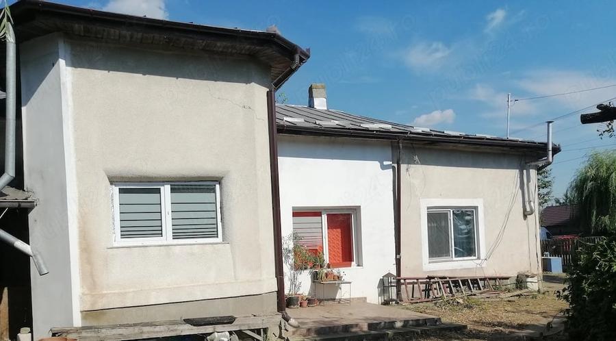 Casă cu 4 camere cu Teren 987 Mp în Valea Călugărească