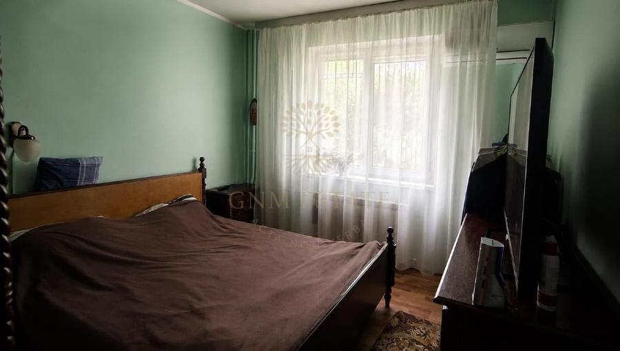 Apartament cu 2 camere semidecomandat în Berceni