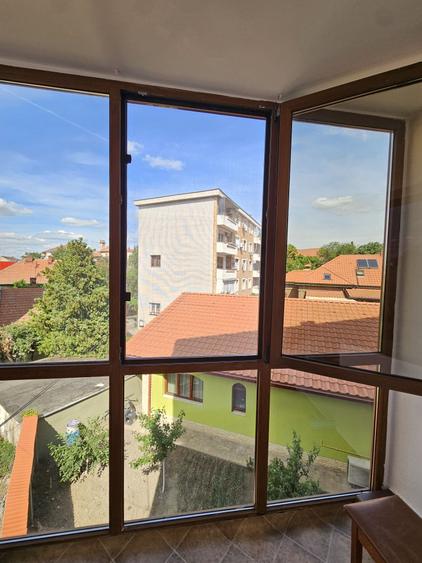 Apartament cu 2 camere semidecomandat în Take Ionescu