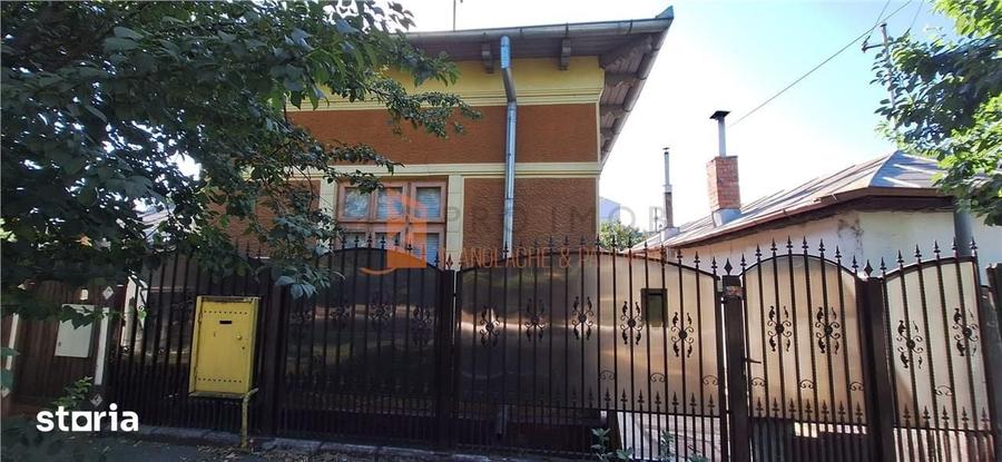 Casă cu 3 camere decomandat cu Teren 205 Mp în Poșta
