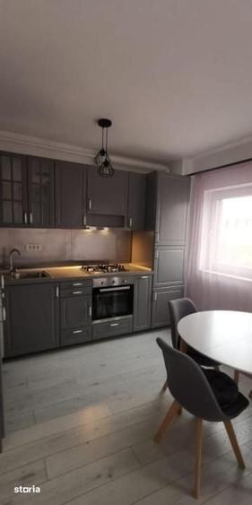Apartament cu 3 camere în Mărăști