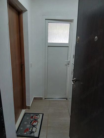 Apartament cu 2 camere semidecomandat în Progresul