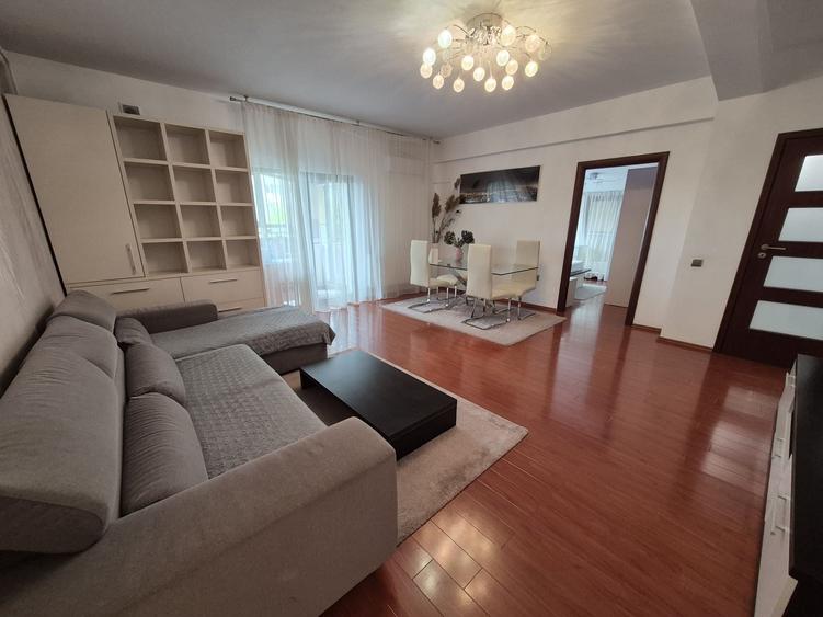 Apartament cu 3 camere decomandat în Bucureștii Noi