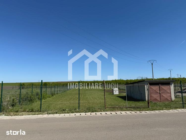 Teren de 1459 mp, în Jucu