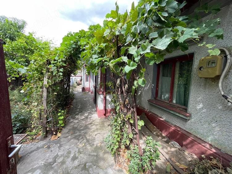 Casă cu 3 camere cu Teren 131 Mp în Central