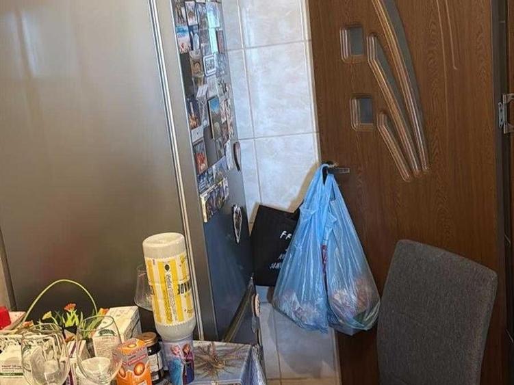 Garsonieră decomandată, mobilată în Rovine