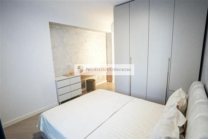 Apartament cu 2 camere semidecomandat, mobilat în Pipera