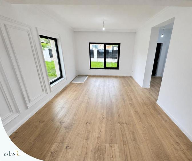 Casă cu 4 camere în Valea Ursului