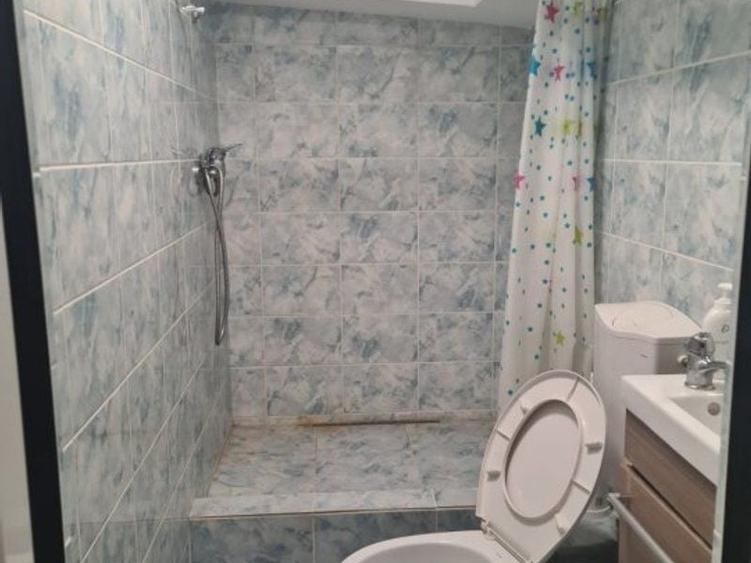 Garsonieră nedecomandată, mobilată în Gării